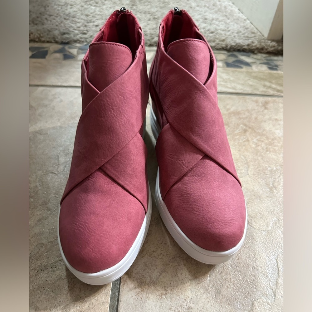 Journey Platform Shoes
